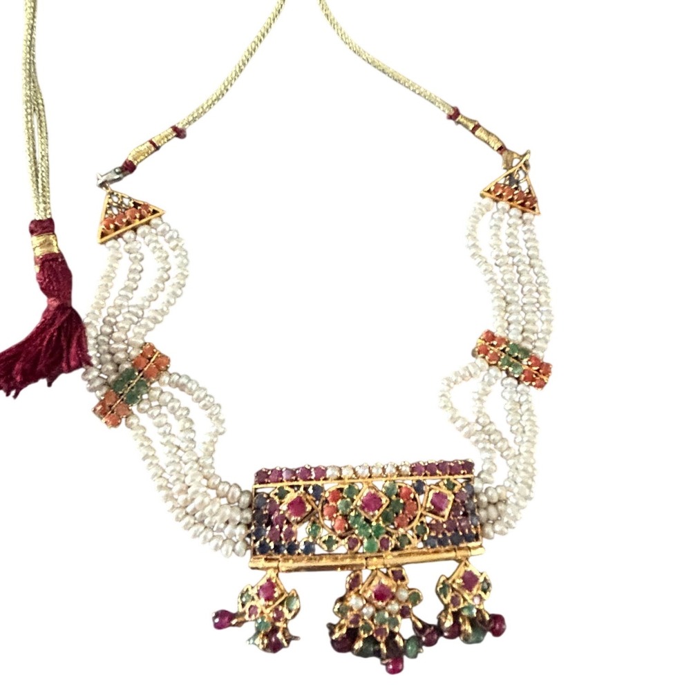 VTG Indian Seed Pearl Choker Necklace Gold Tone Multi Stone Tassel Adjustable - Picture 3 of 5